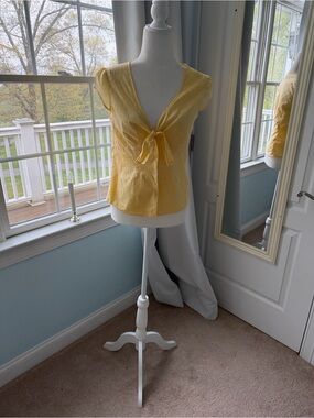 GAP Yellow Tie-Front Short Sleeve Blouse